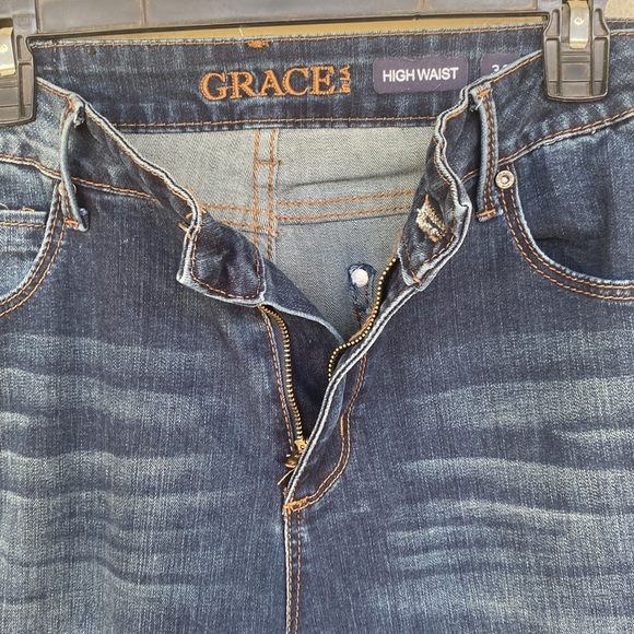Grace in LA High Waist Star Sequins Flare Jeans 33 - Picture 4 of 9